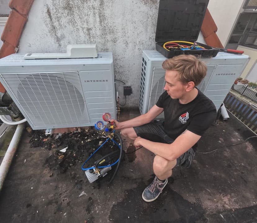 Hybrid heat pump check